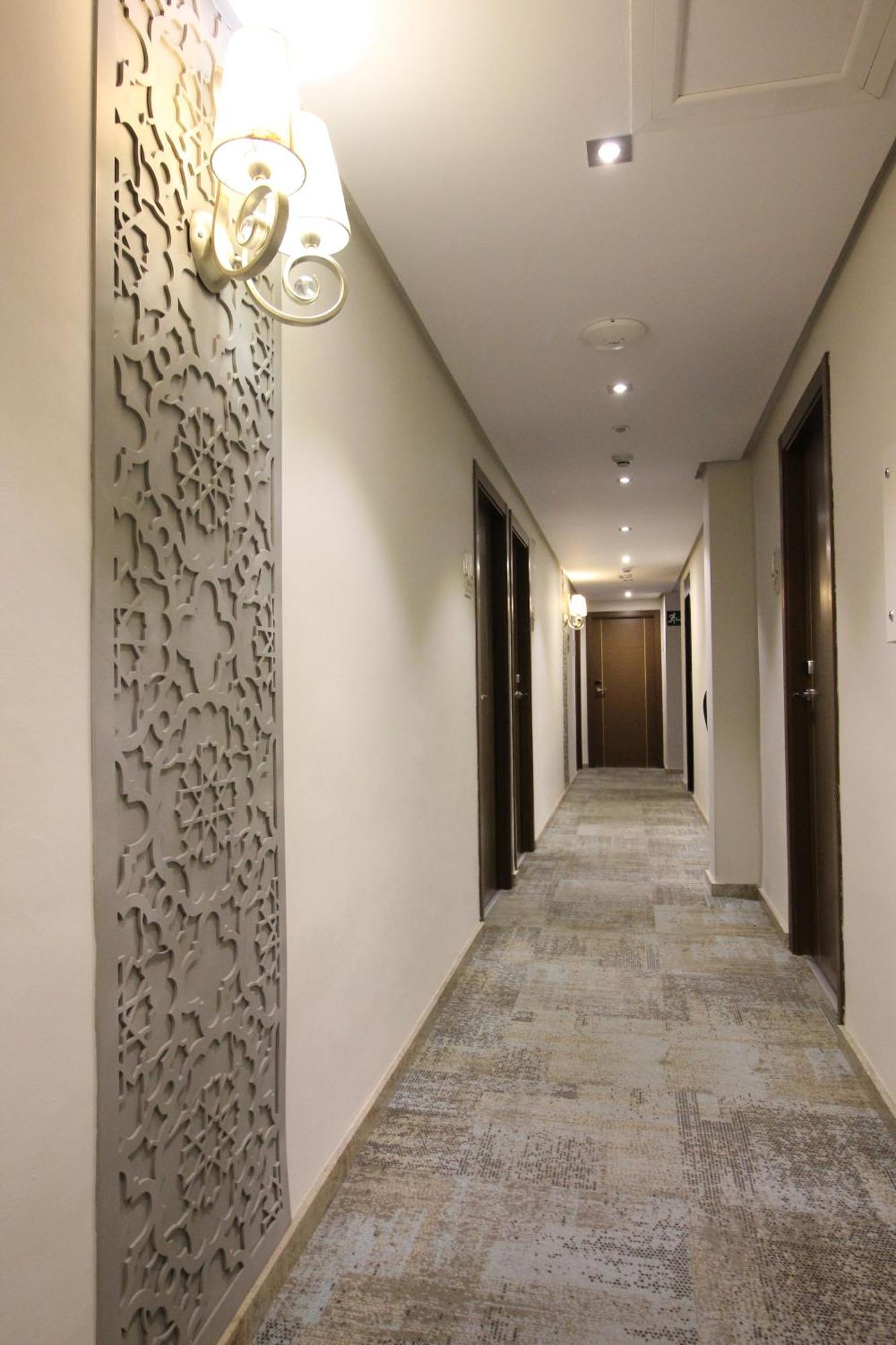 Hotel Venecia Sevilla Kültér fotó